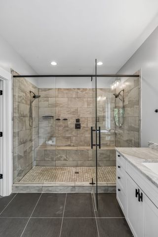1001 Lock 4 Rd, Gallatin, TN 37066