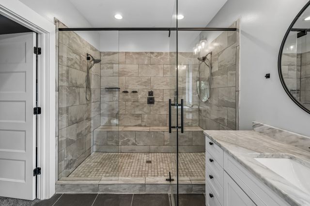 1001 Lock 4 Rd, Gallatin, TN 37066