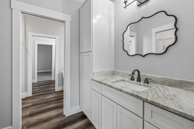 1001 Lock 4 Rd, Gallatin, TN 37066