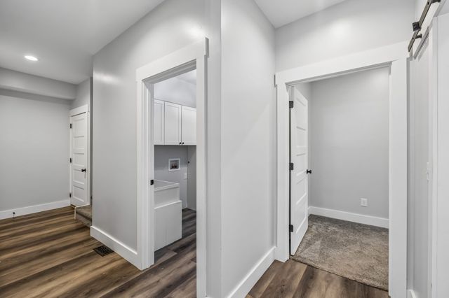 1001 Lock 4 Rd, Gallatin, TN 37066