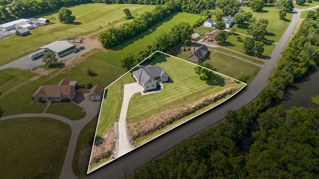 1001 Lock 4 Rd, Gallatin, TN 37066