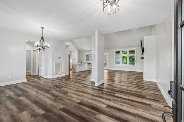 1001 Lock 4 Rd, Gallatin, TN 37066