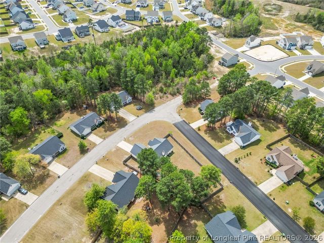 122 Jefferson Drive, Raeford, NC 28376