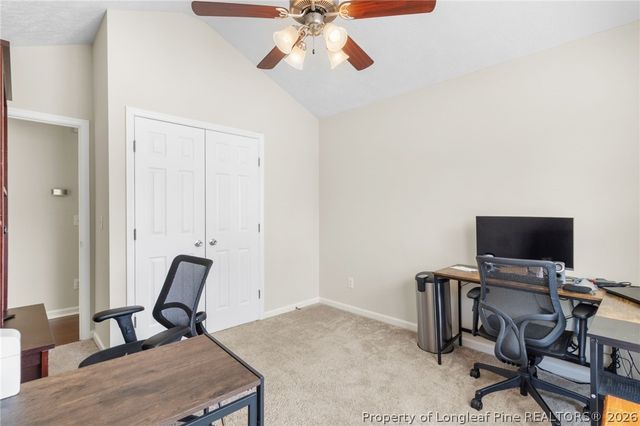 122 Jefferson Drive, Raeford, NC 28376