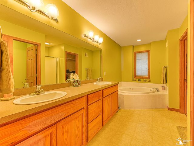 14372 Jonathon Road, Monroe Twp, MI 48161