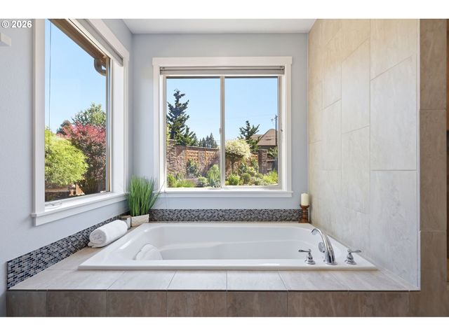 4113 Ne 132ND Cir, Vancouver, WA 98686