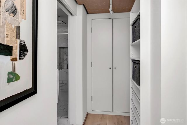 305 Lee Street, Seattle, WA 98109