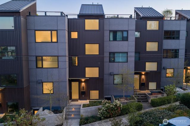 305 Lee Street, Seattle, WA 98109