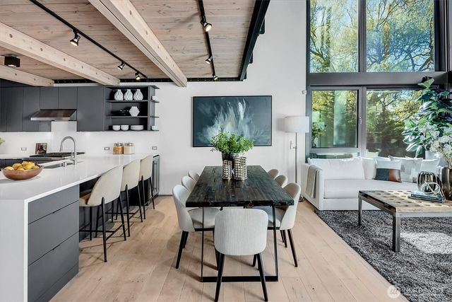 305 Lee Street, Seattle, WA 98109