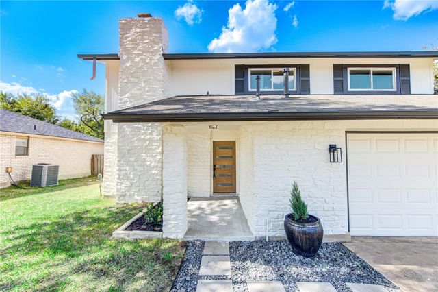 10070 Woodland Village DR, Austin, TX 78750