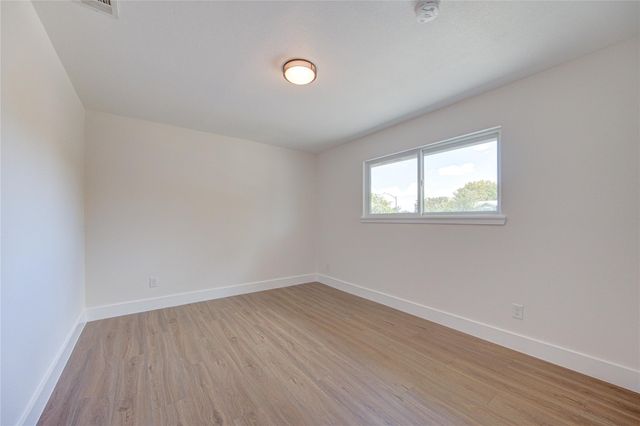 10070 Woodland Village DR, Austin, TX 78750