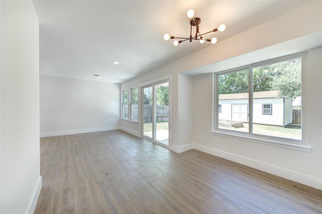 10070 Woodland Village DR, Austin, TX 78750