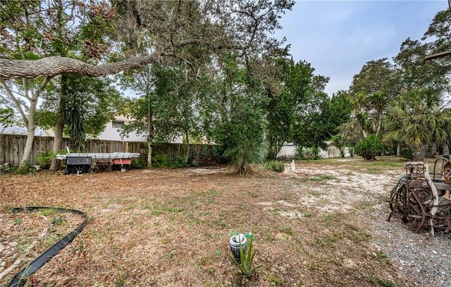 1112 N FLORIDA AVENUE, Tarpon Springs, FL 34688