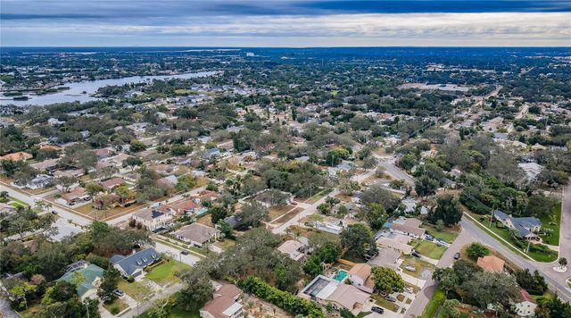 1112 N FLORIDA AVENUE, Tarpon Springs, FL 34688