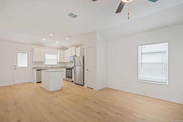 11813 Luckey Villa, San Antonio, TX 78252