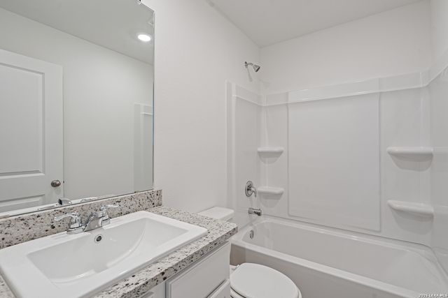 11813 Luckey Villa, San Antonio, TX 78252
