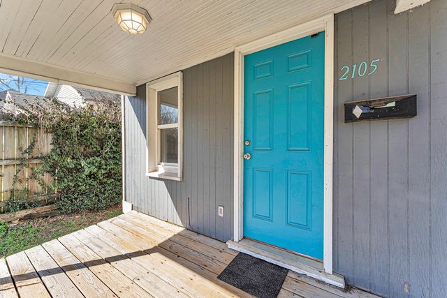 2105 N Elizabeth Avenue, Springfield, MO 65803