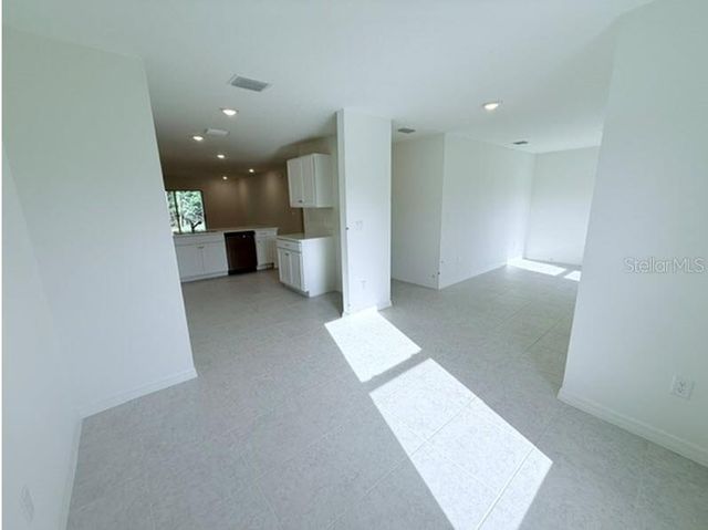 32 KALAMAZOO TRAIL, Palm Coast, FL 32164