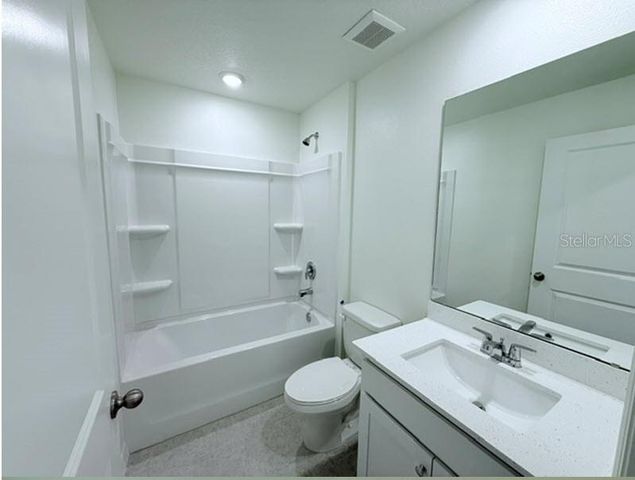 32 KALAMAZOO TRAIL, Palm Coast, FL 32164