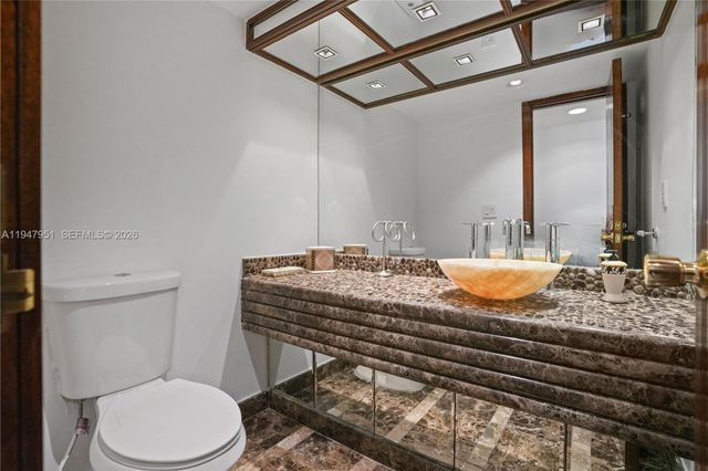 19355 Turnberry Way 25GR, Aventura, FL 33180