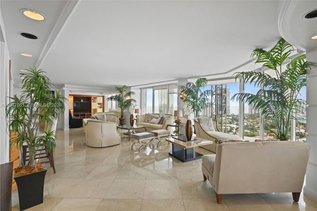 19355 Turnberry Way 25GR, Aventura, FL 33180