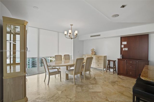 19355 Turnberry Way 25GR, Aventura, FL 33180