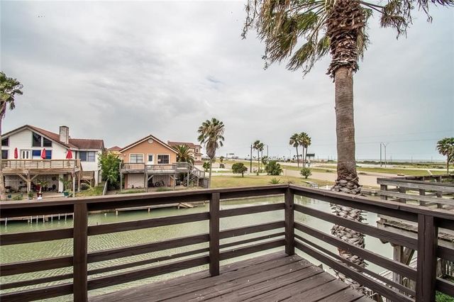 716 Enchanted Harbor, Corpus Christi, TX 78402