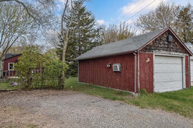 336 32nd Avenue N, Saint Cloud, MN 56303