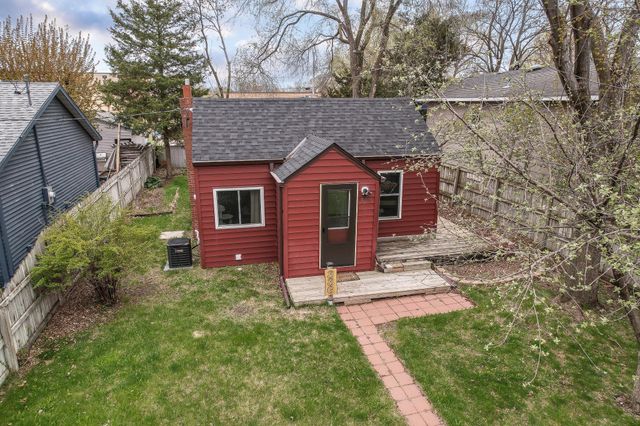 336 32nd Avenue N, Saint Cloud, MN 56303