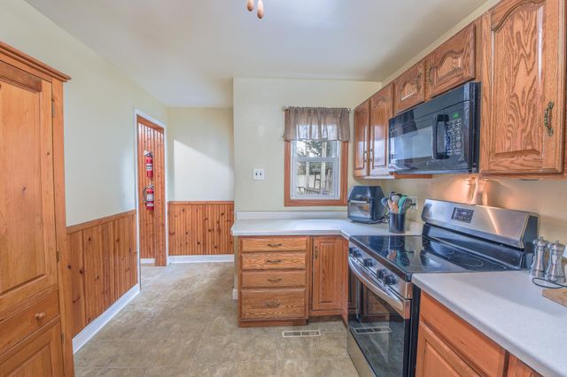 336 32nd Avenue N, Saint Cloud, MN 56303