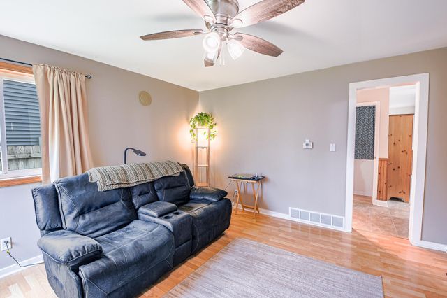 336 32nd Avenue N, Saint Cloud, MN 56303