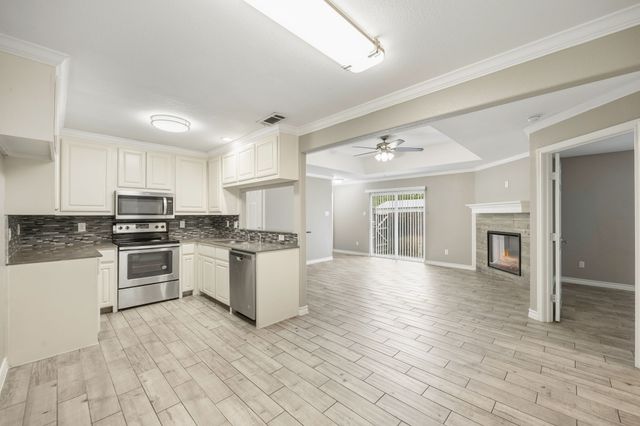 521-525 Gilcrease Street, Van Alstyne, TX 75495