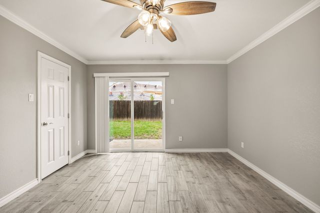 521-525 Gilcrease Street, Van Alstyne, TX 75495