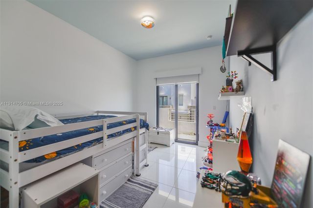 3318 Day Ave 7, Miami, FL 33133