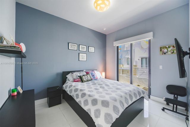 3318 Day Ave 7, Miami, FL 33133