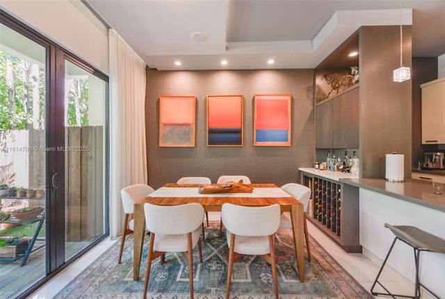 3318 Day Ave 7, Miami, FL 33133