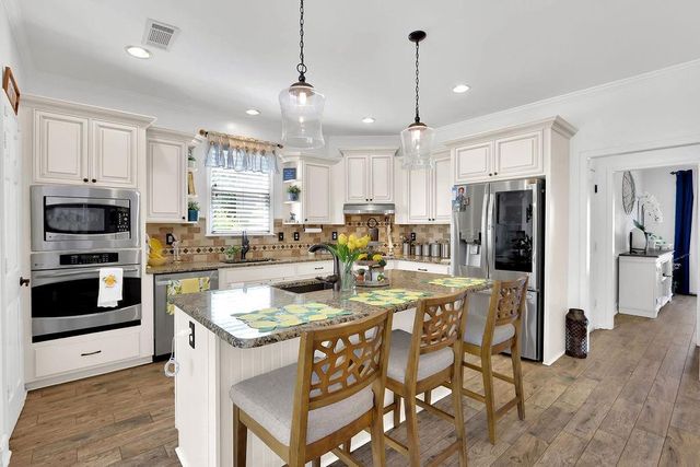 704 Highland Ridge Pointe, Lawrenceville, GA 30045