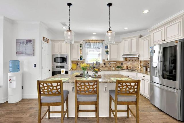 704 Highland Ridge Pointe, Lawrenceville, GA 30045