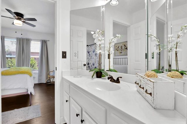704 Highland Ridge Pointe, Lawrenceville, GA 30045