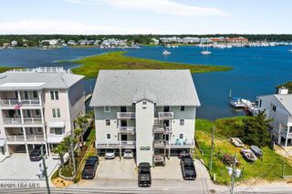 1305 Canal Drive Apt 3, Carolina Beach, NC 28428