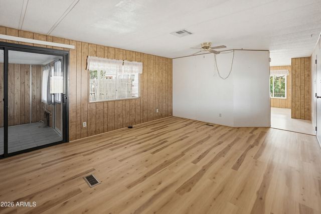10727 W SACK Drive, Peoria, AZ 85373