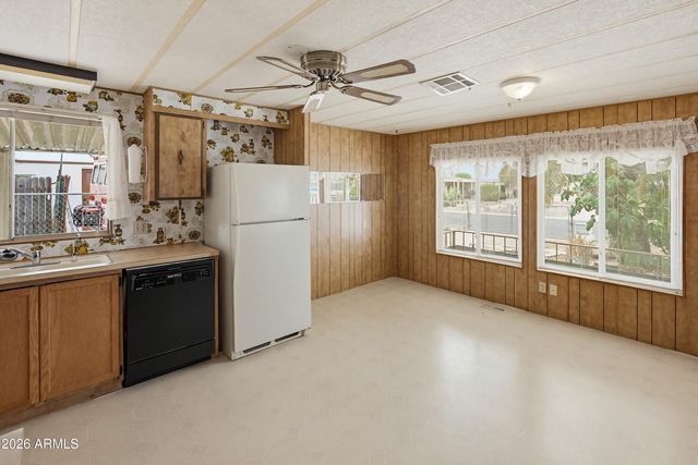 10727 W SACK Drive, Peoria, AZ 85373