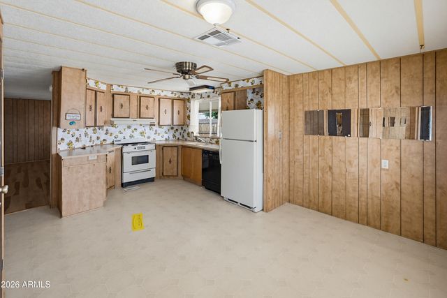 10727 W SACK Drive, Peoria, AZ 85373