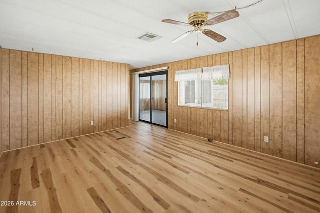 10727 W SACK Drive, Peoria, AZ 85373