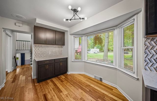 1066 Eastlawn Drive, Highland Heights, OH 44143