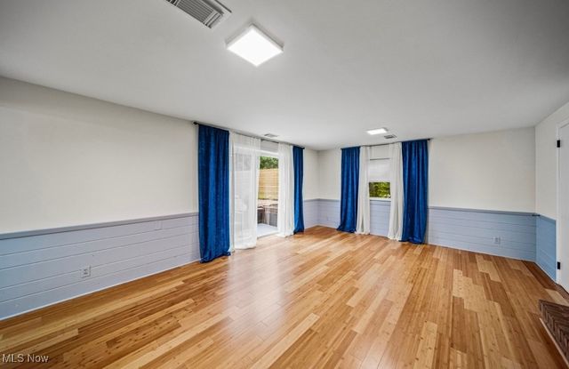 1066 Eastlawn Drive, Highland Heights, OH 44143