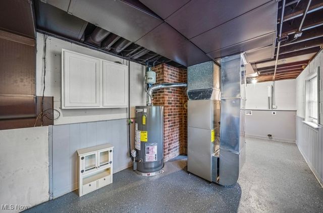 1066 Eastlawn Drive, Highland Heights, OH 44143