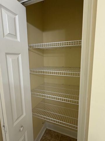 317-4 Hidden Creek, Dothan, AL 36301