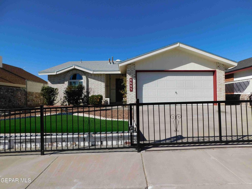 8695 PILGRIMAGE Circle, El Paso, TX 79912