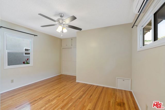 3502 La Clede Avenue, Los Angeles, CA 90039